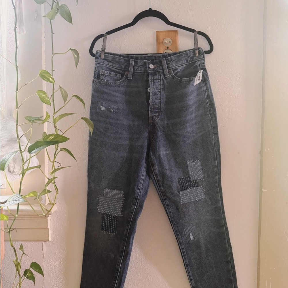 Old Navy OG Highrise Button-fly Straight jeans with patchwork NWT sz. 6